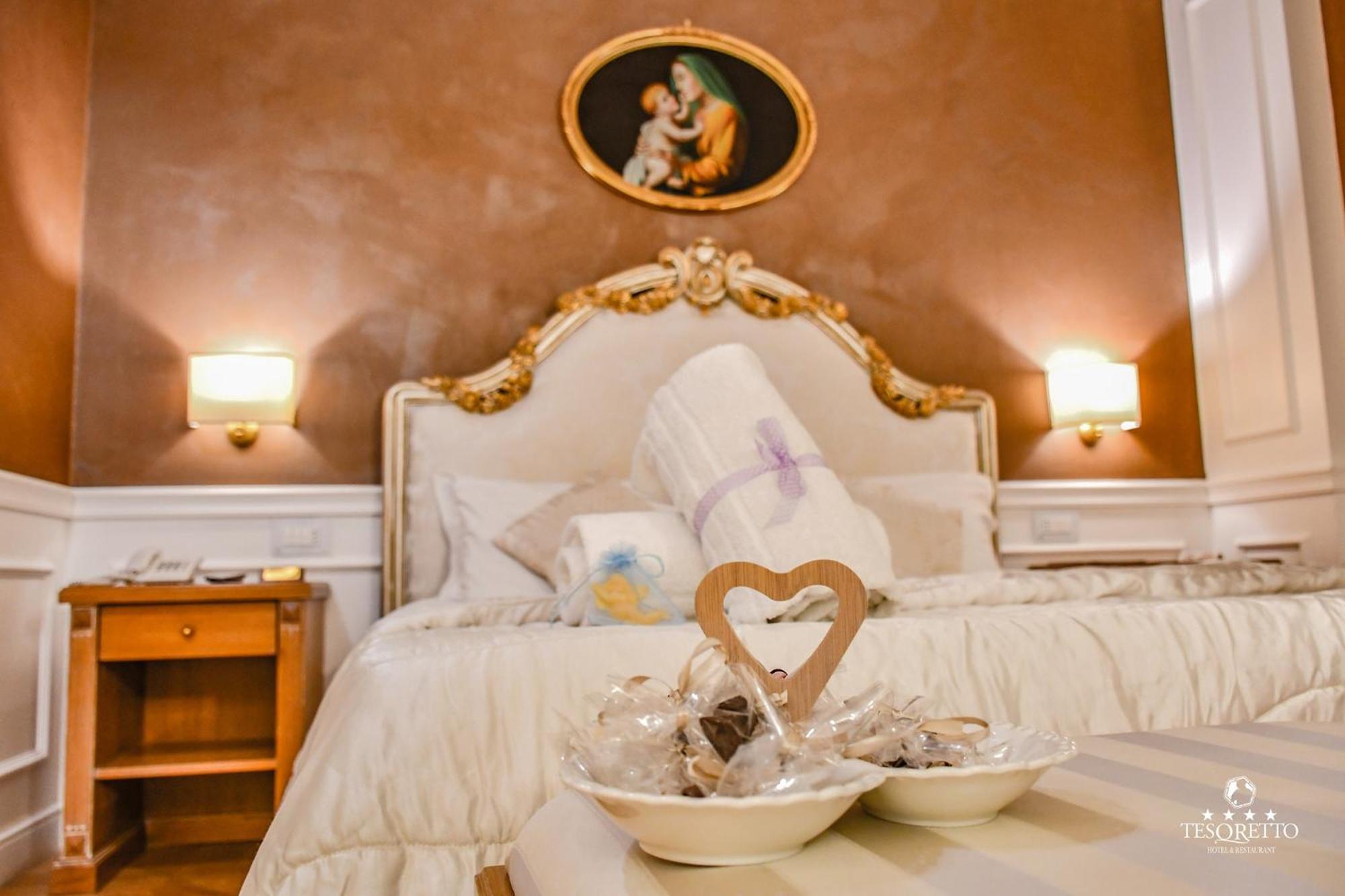 Tesoretto Hotel Поджардо Экстерьер фото